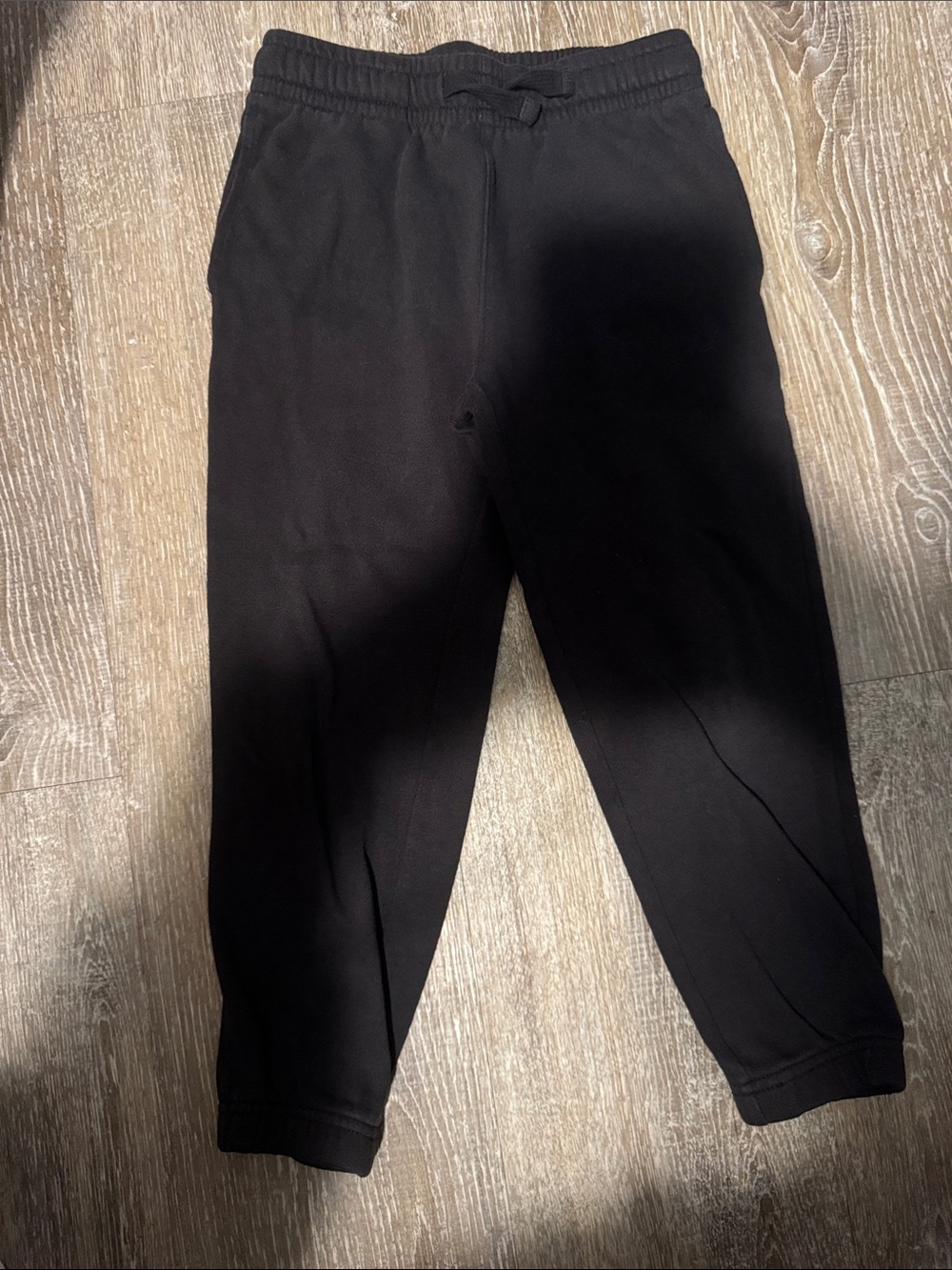 Black Kids Jogger Sweatpants - Comfortable Everyday Bottoms size 6-7